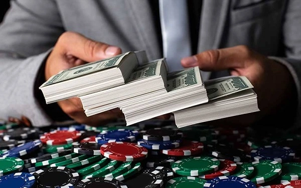 Bankroll Poker là tổng số tiền bạn sẽ có trong tài khoản của mình