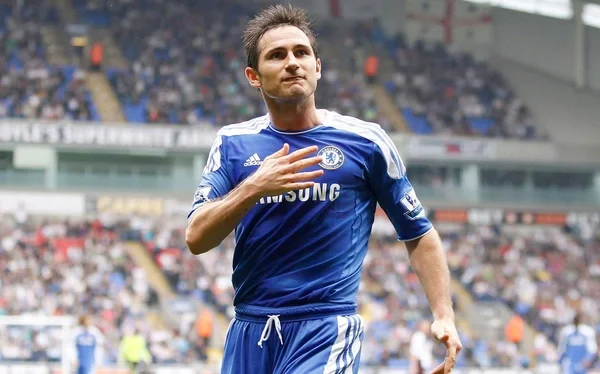 Frank Lampard - tay săn bàn thắng, một trong số các cầu thủ hay nhất Chelsea