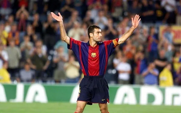 Josep Guardiola Sala từng là cầu thủ của Barcelona
