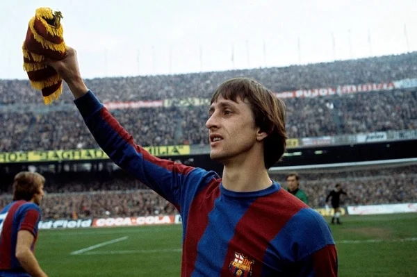 Johan Cruyff - cầu thủ Hà Lan xuất sắc nhất mọi thời đại
