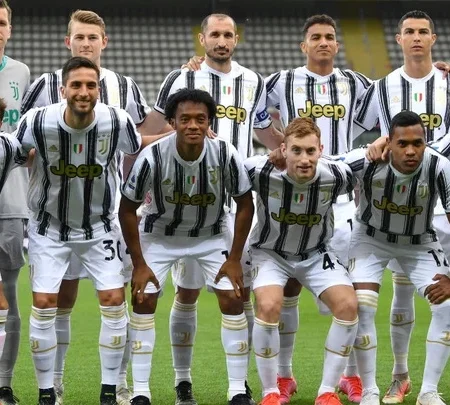 Câu lạc bộ vô địch Serie A nhiều nhất có phải Juventus?
